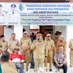 Dukung Swasembada Pangan Bupati Batu Bara Ikut Panen Padi dan Salurkan Bantuan Pertanian CutPaste_2026-09-29_19-58-56-877